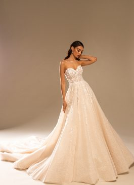 Missing image for Wedding dress Vanessa size 4 in stock