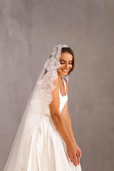 Missing image for Wedding veil 8002