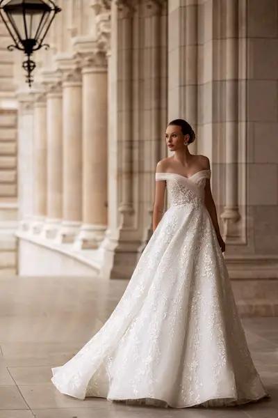 Missing image for Wedding dress 5623