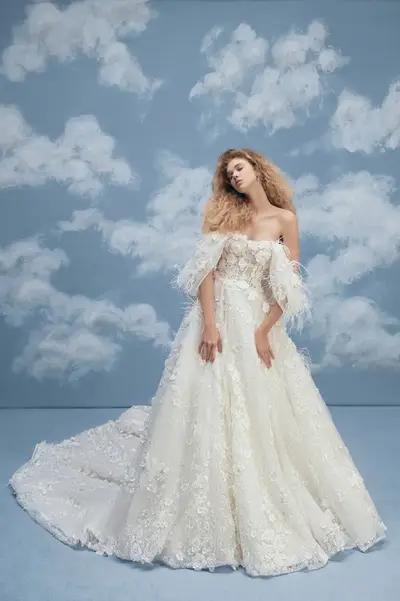 Missing image for Sample Wedding dress Sandra size 12 in stock